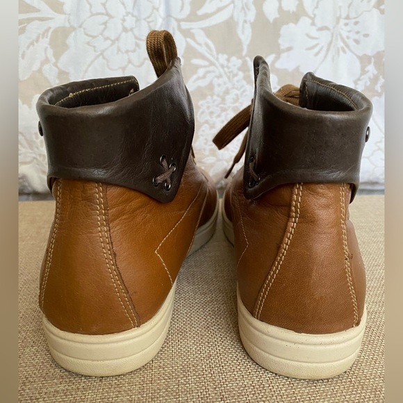 Tan leather high top trainers - Picture 8 of 8